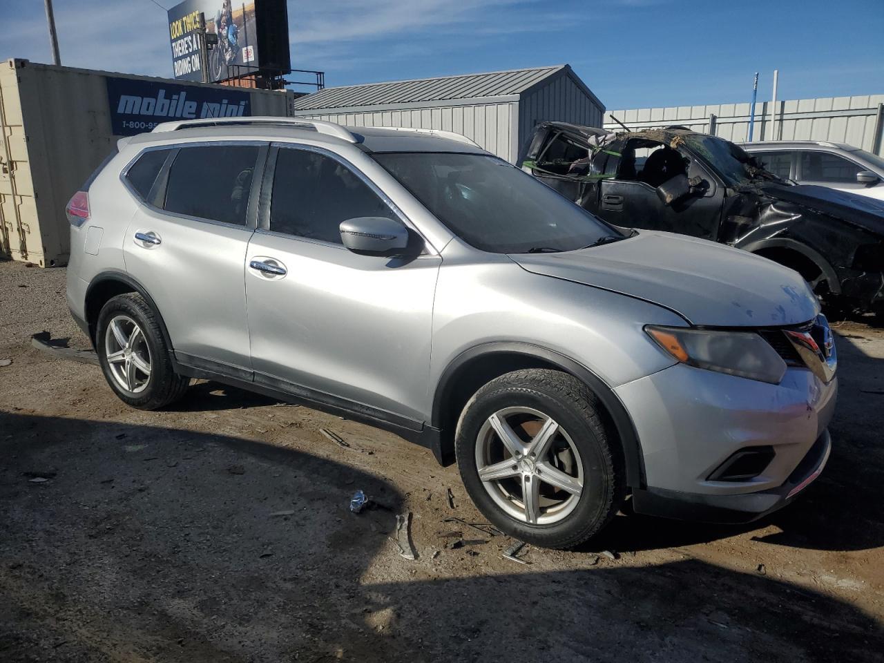 2015 NISSAN ROGUE S - Фото 4