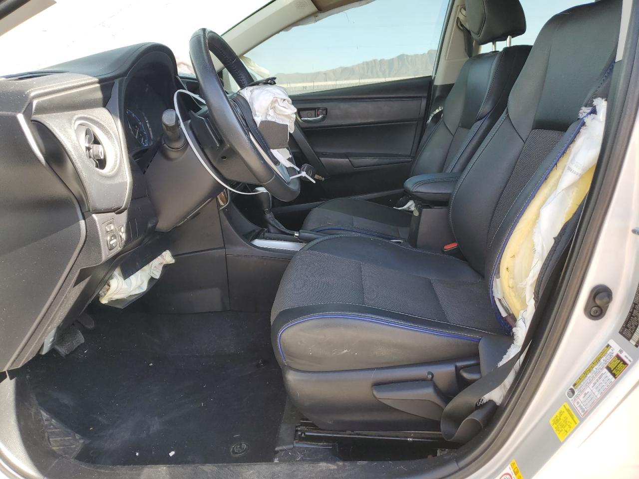 2018 TOYOTA COROLLA L - Image 7