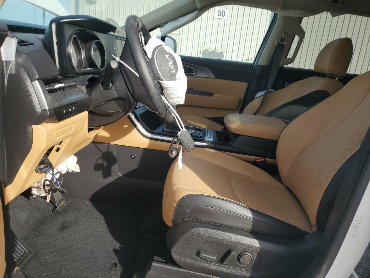 2024 KIA CARNIVAL L - Фото 7