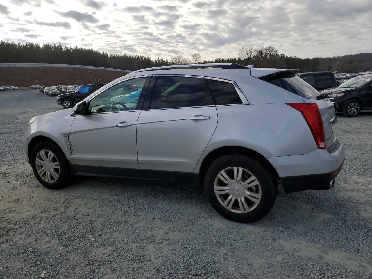 2011 CADILLAC SRX LUXURY - Image 2