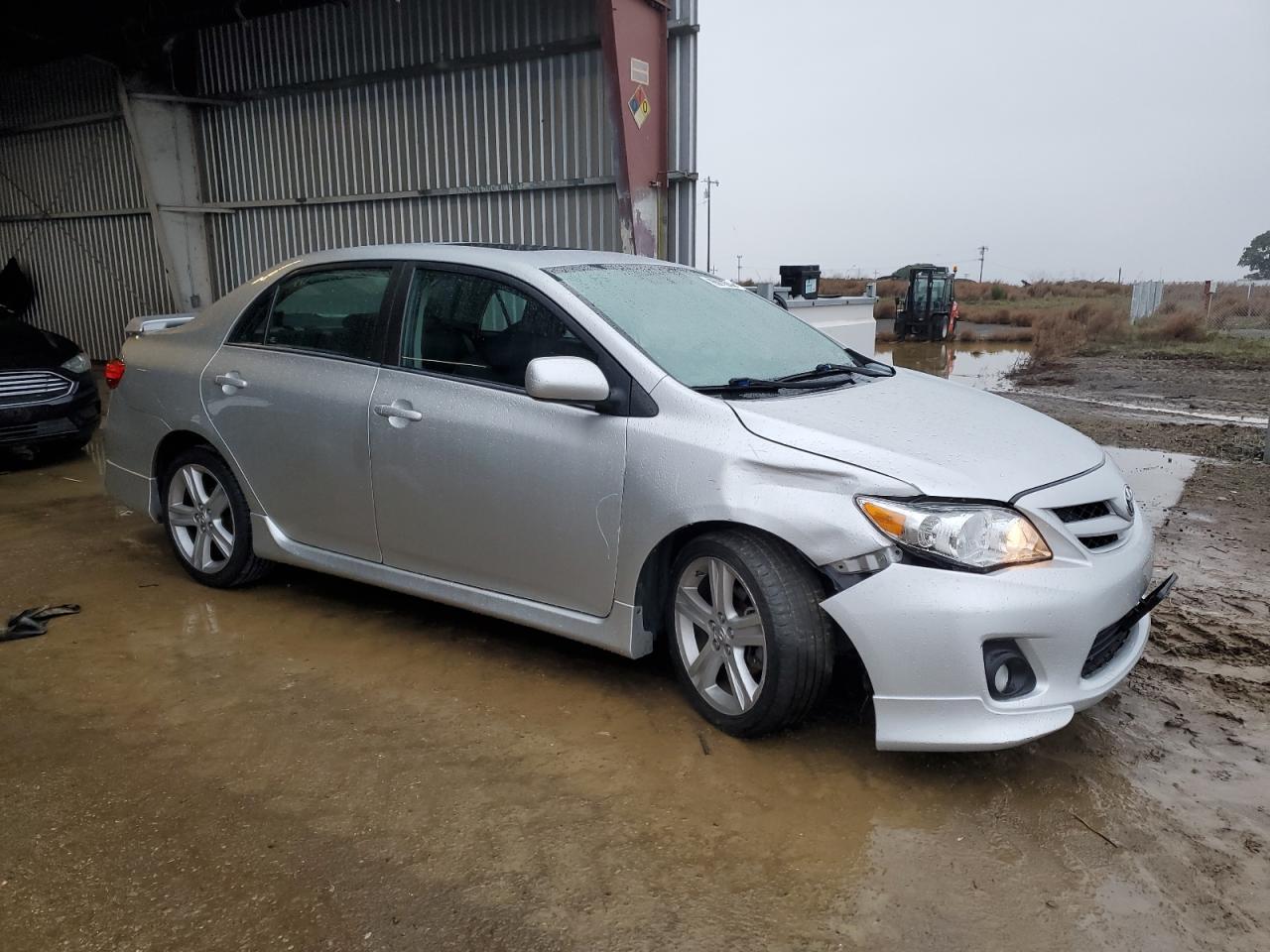 2013 TOYOTA COROLLA BA - Фото 4