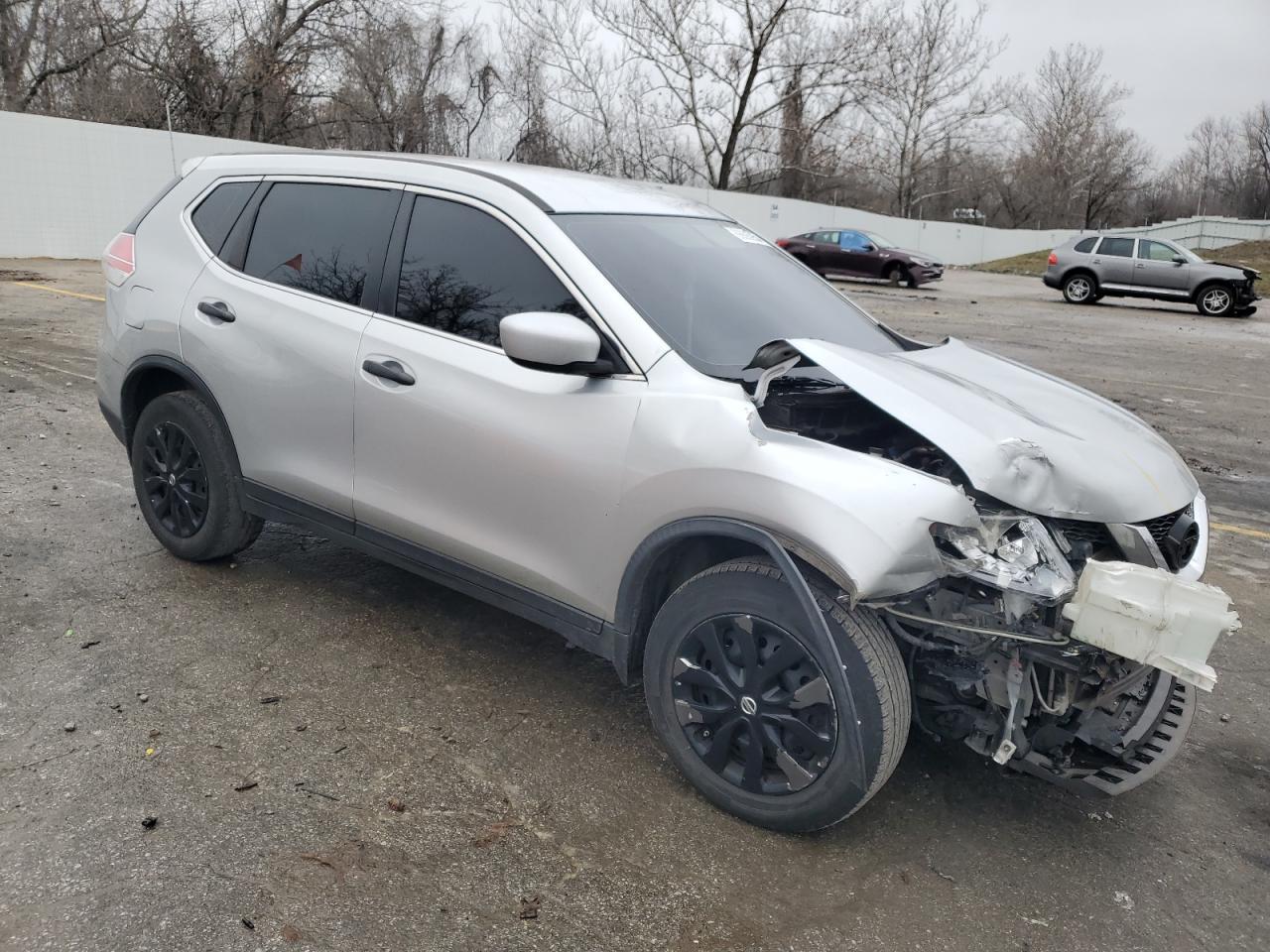 2016 NISSAN ROGUE S - Image 4
