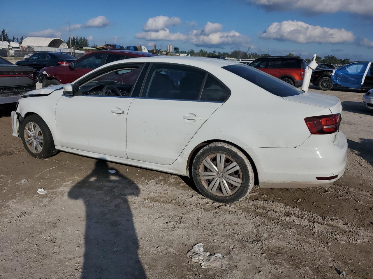 2017 VOLKSWAGEN JETTA S - Image 2