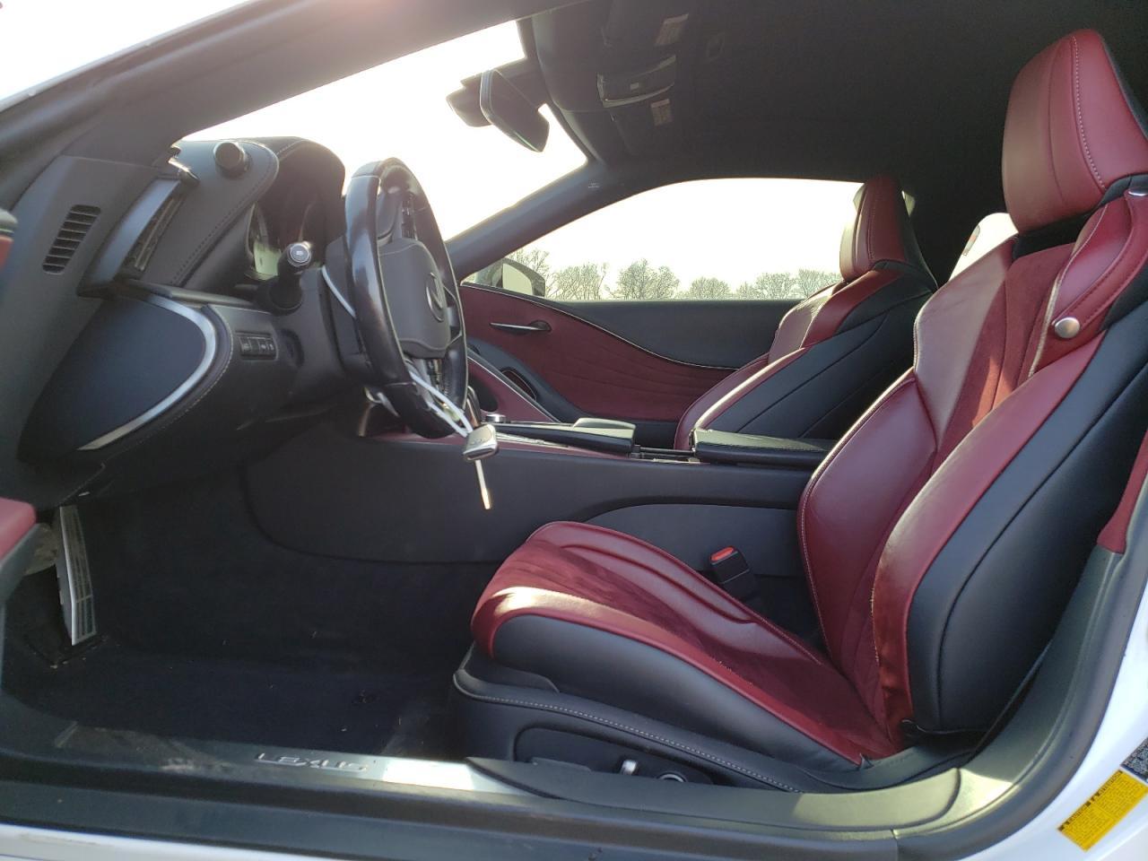 2018 LEXUS LC 500 - Image 7