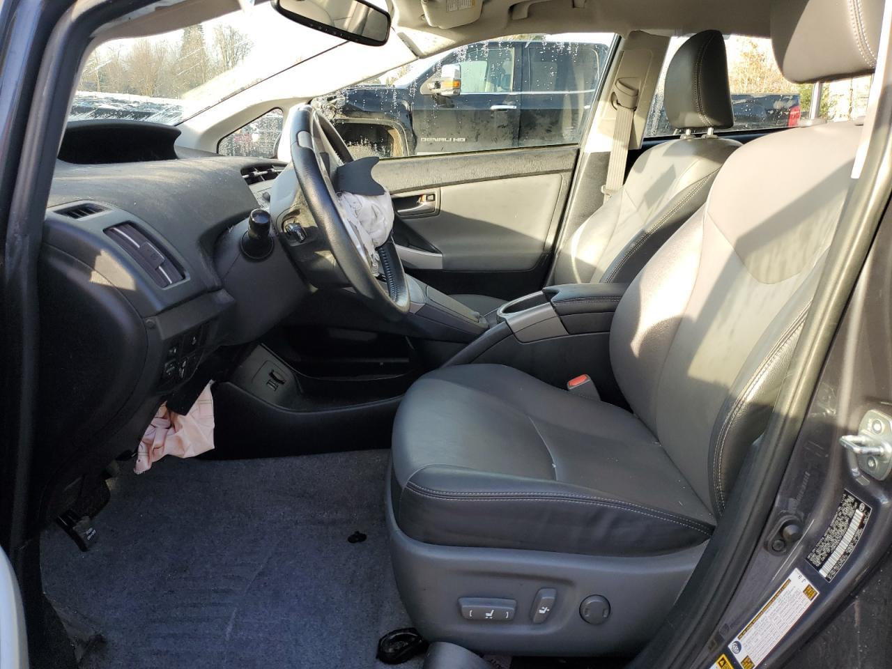 2015 TOYOTA PRIUS - Фото 7