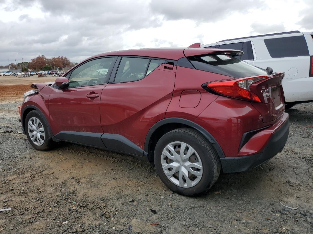 2019 TOYOTA C-HR XLE - Фото 2