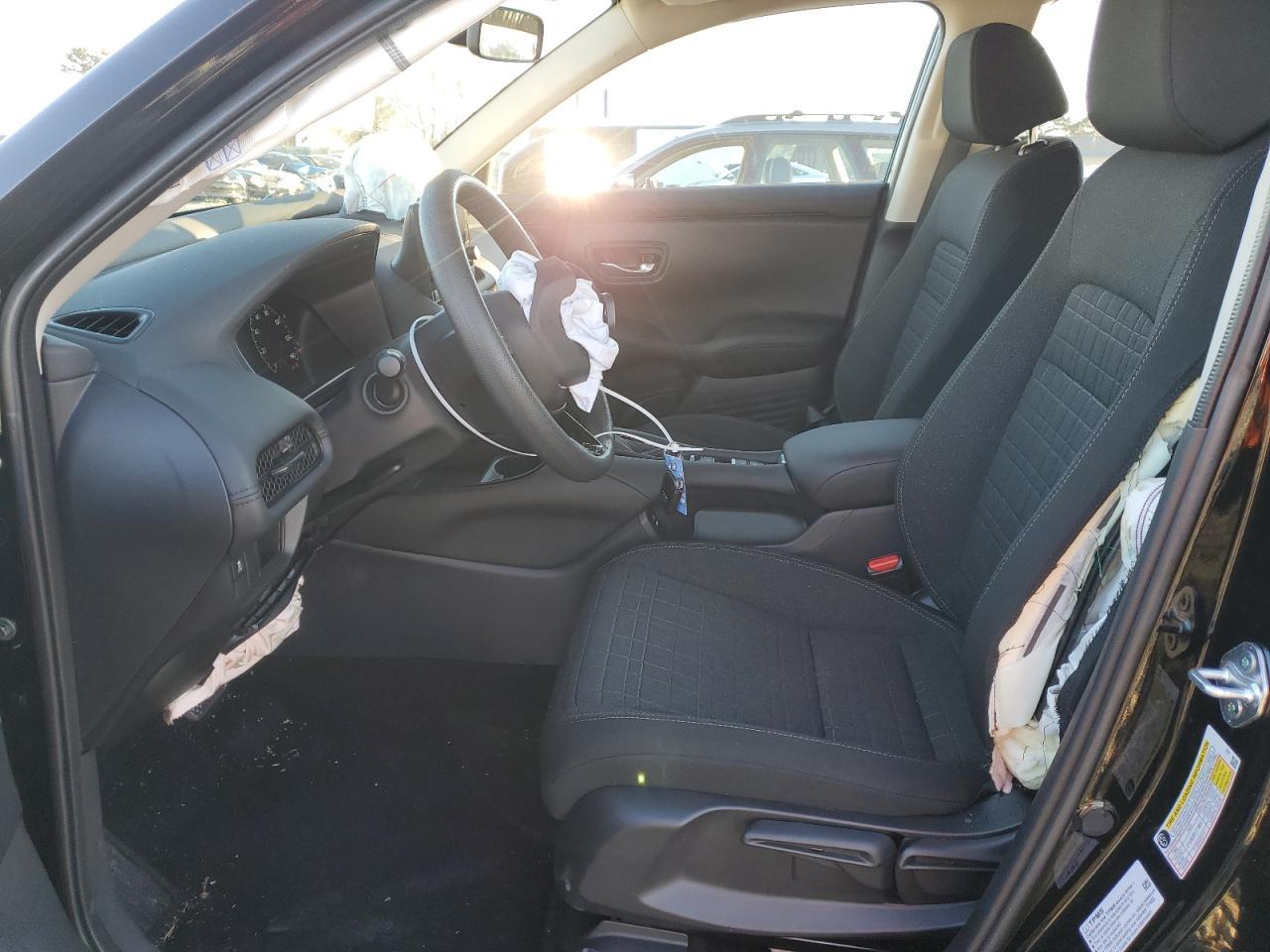 2025 HONDA HR-V LX - Image 7
