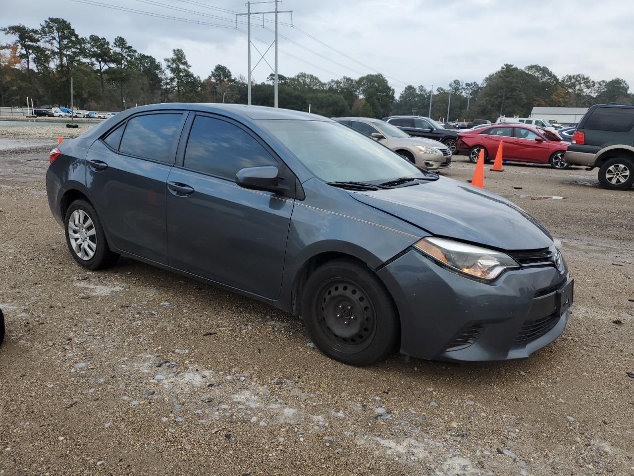 2015 TOYOTA COROLLA L - Image 4
