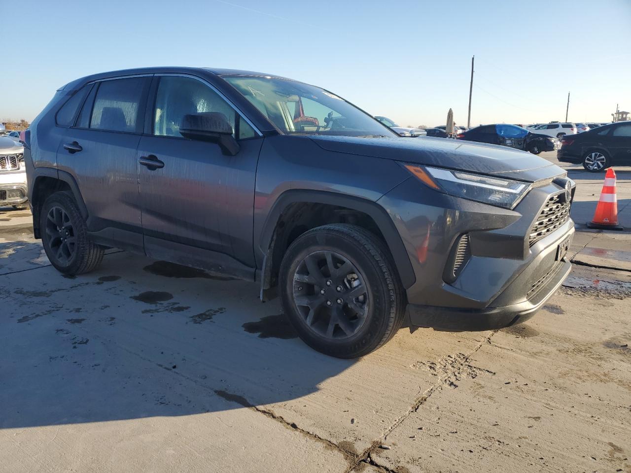 2023 TOYOTA RAV4 LE - Image 4