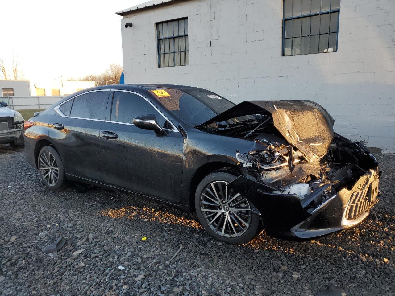2024 LEXUS ES 350 BAS - Image 4