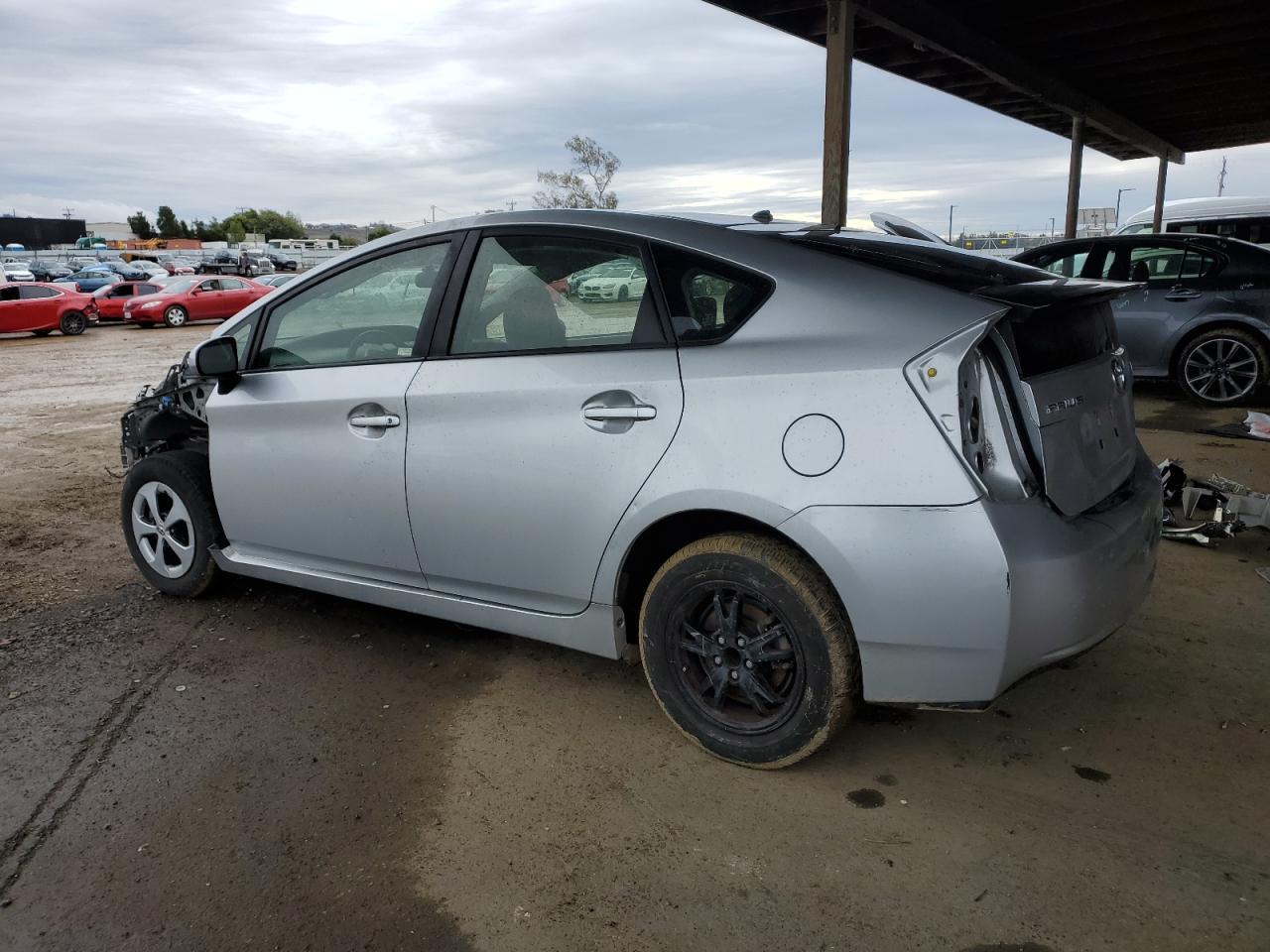 2013 TOYOTA PRIUS - Фото 2