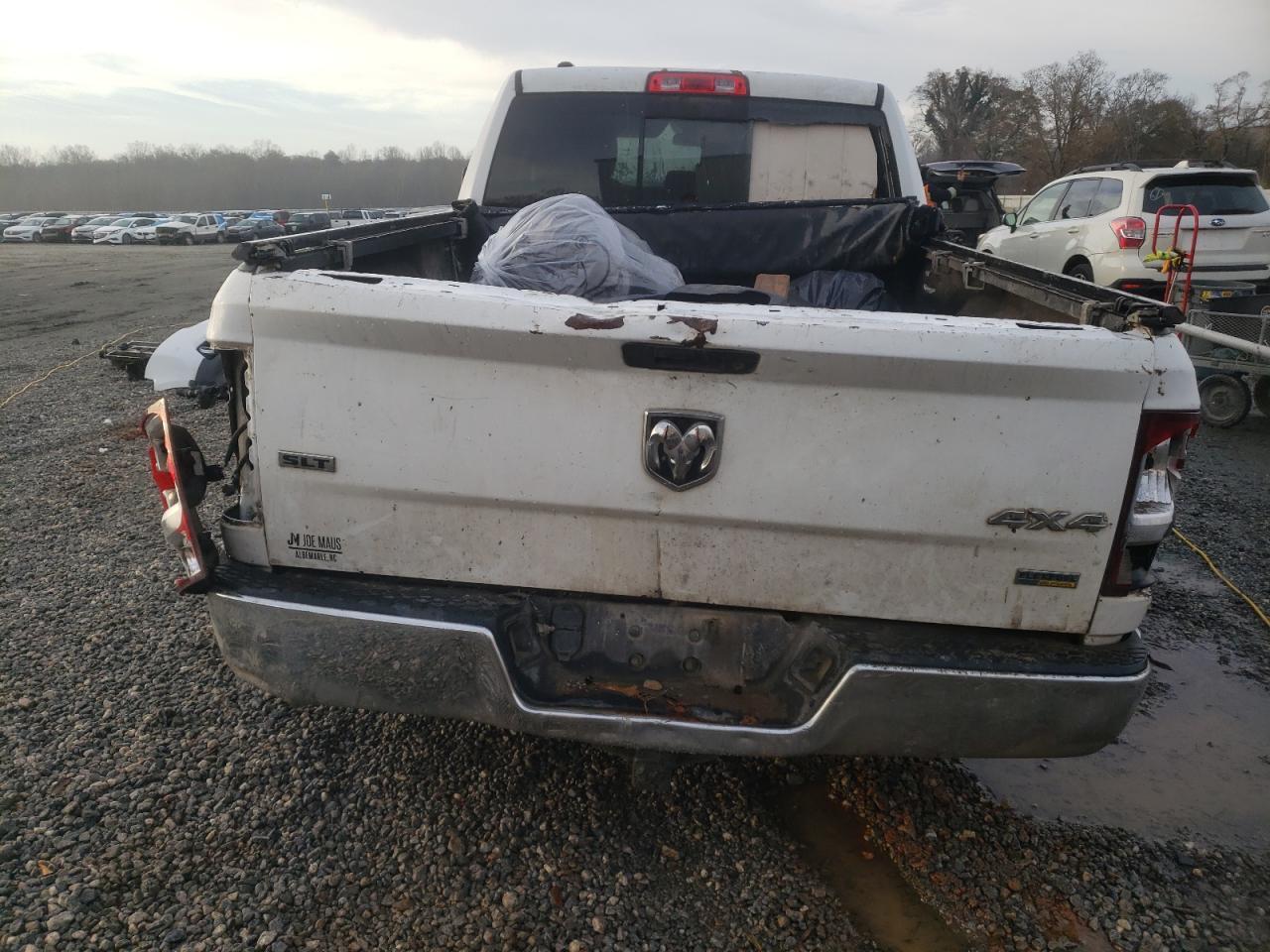 2017 RAM 1500 SLT - Фото 6