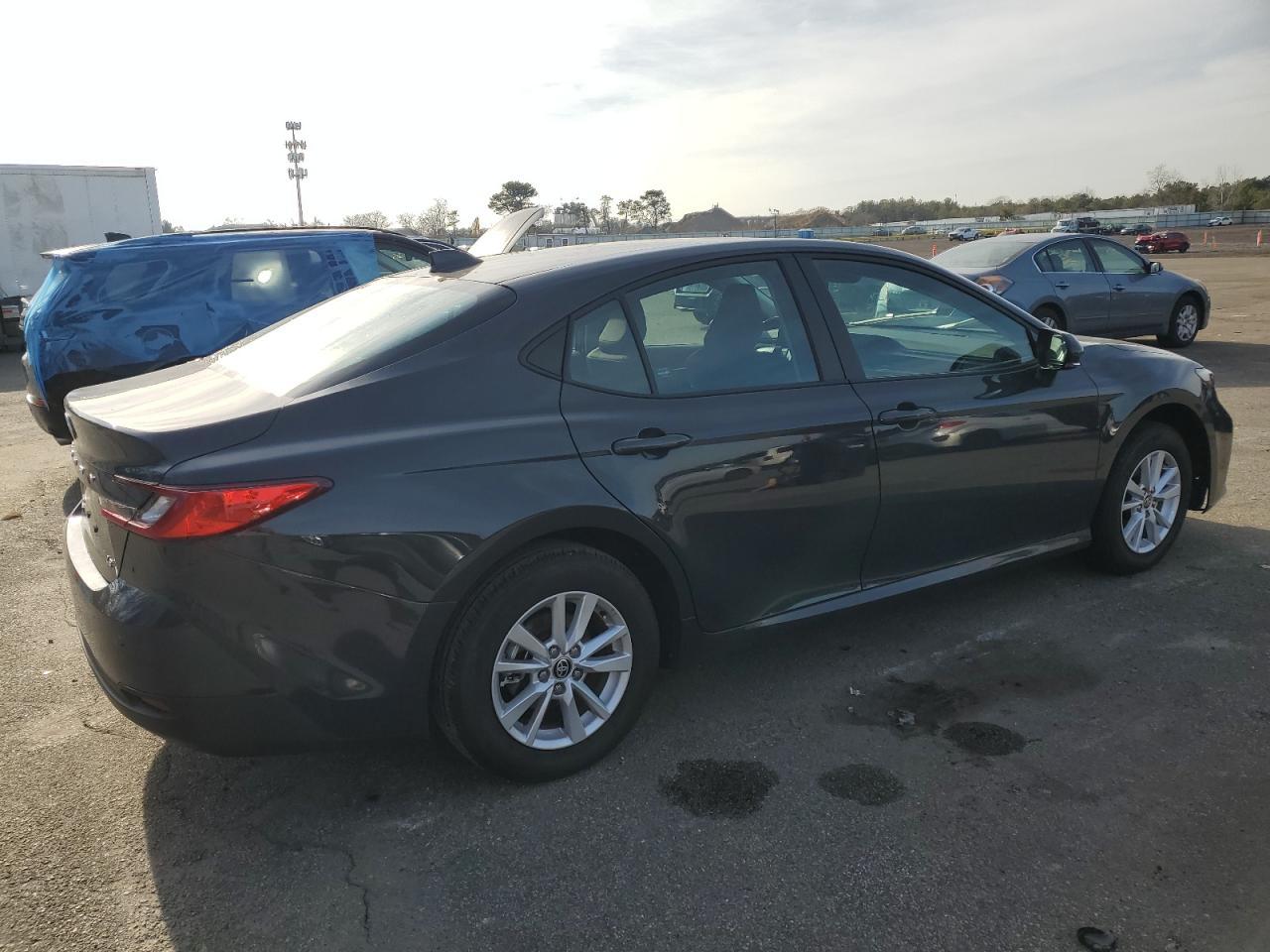 2025 TOYOTA CAMRY XSE - Image 3
