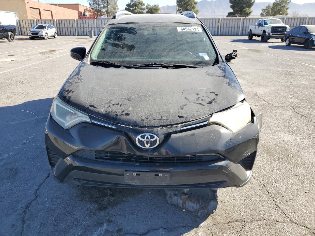 2016 TOYOTA RAV4 LE - Фото 5
