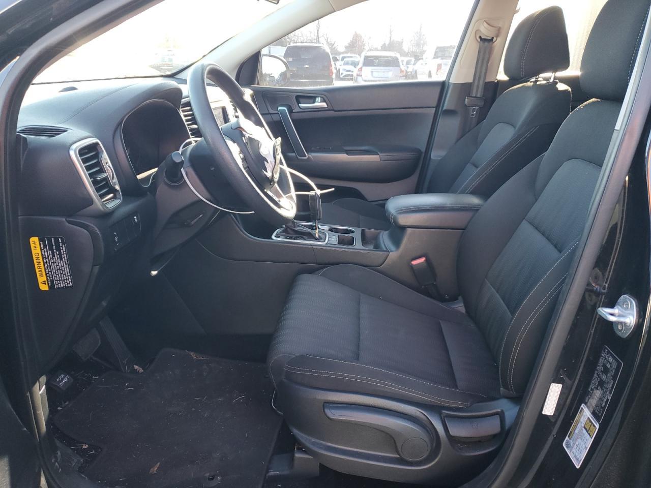 2017 KIA SPORTAGE L - Image 7
