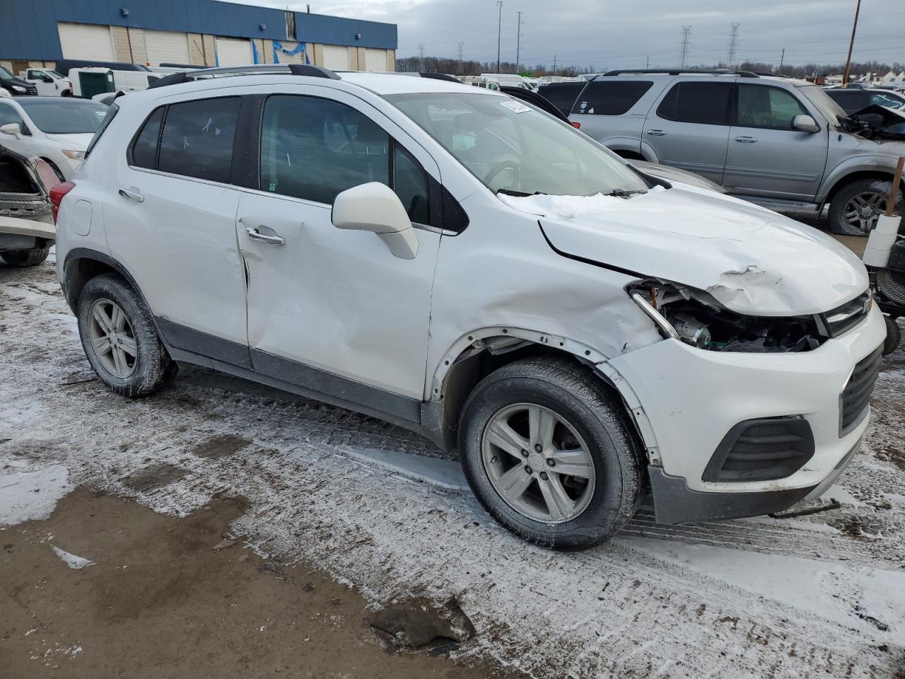 2019 CHEVROLET TRAX 1LT - Фото 4