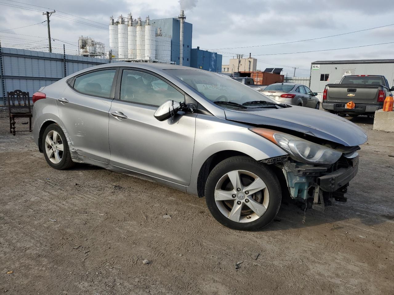 2013 HYUNDAI ELANTRA GL - Image 4