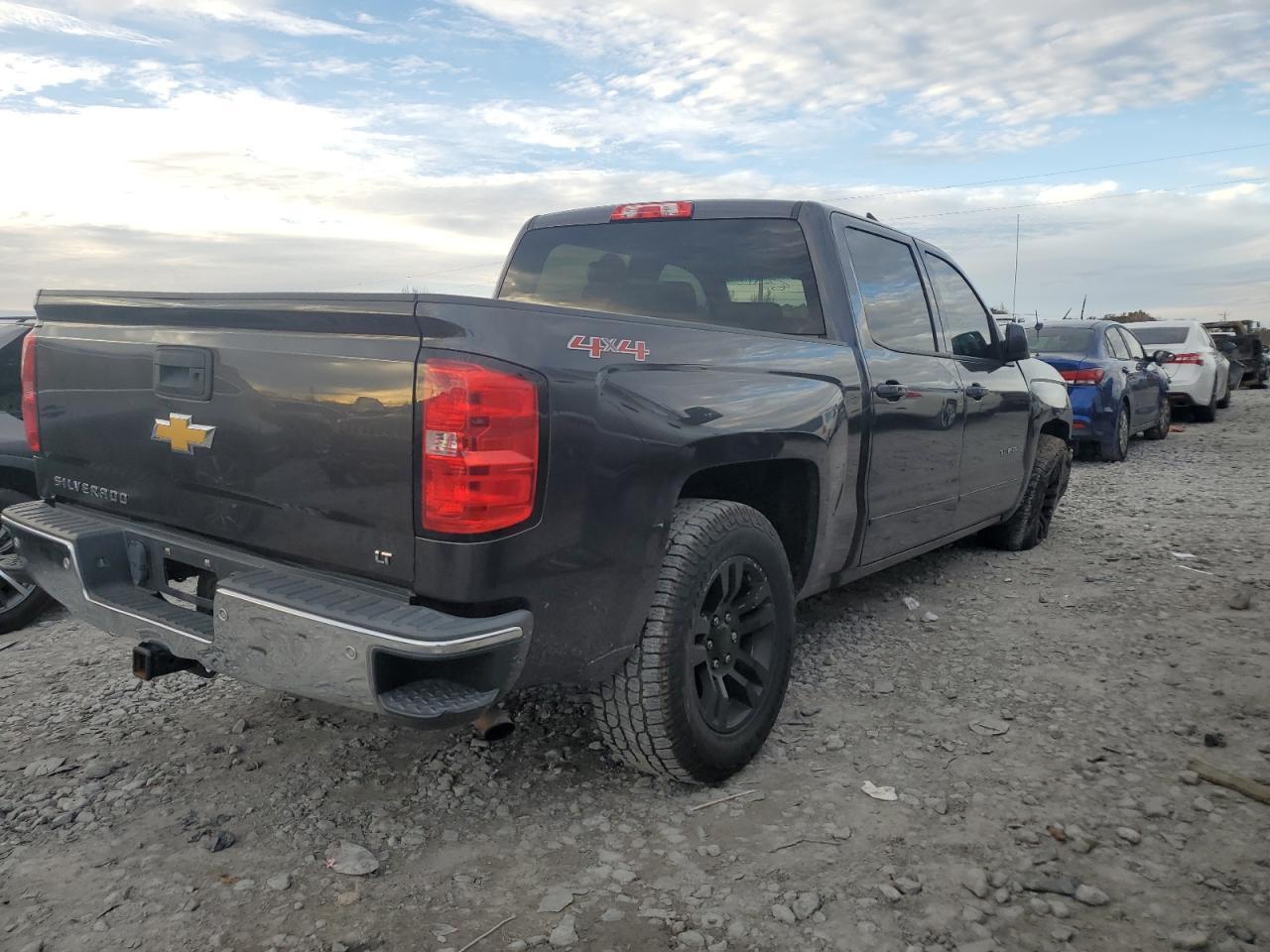 2015 CHEVROLET SILVERADO - Фото 3
