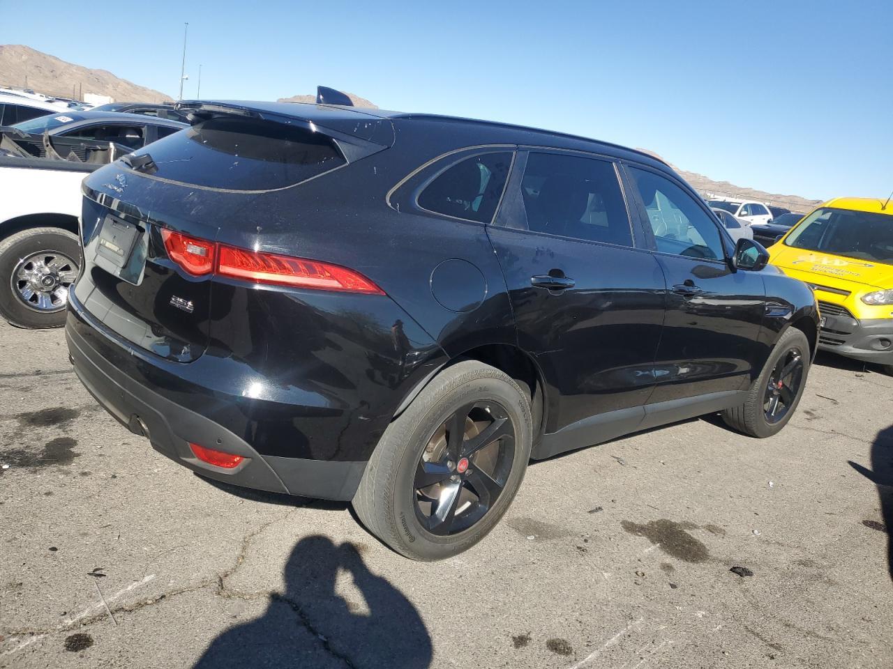 2019 JAGUAR F-PACE PRE - Image 3