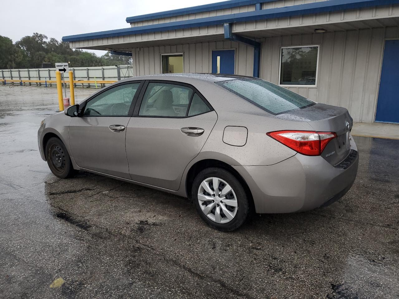 2016 TOYOTA COROLLA L - Image 2