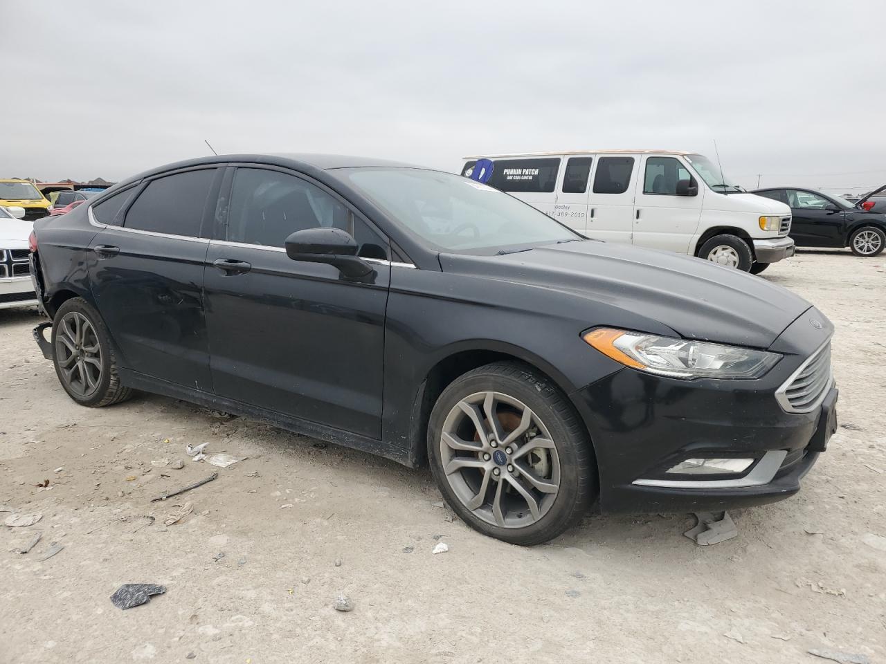 2017 FORD FUSION SE - Image 4