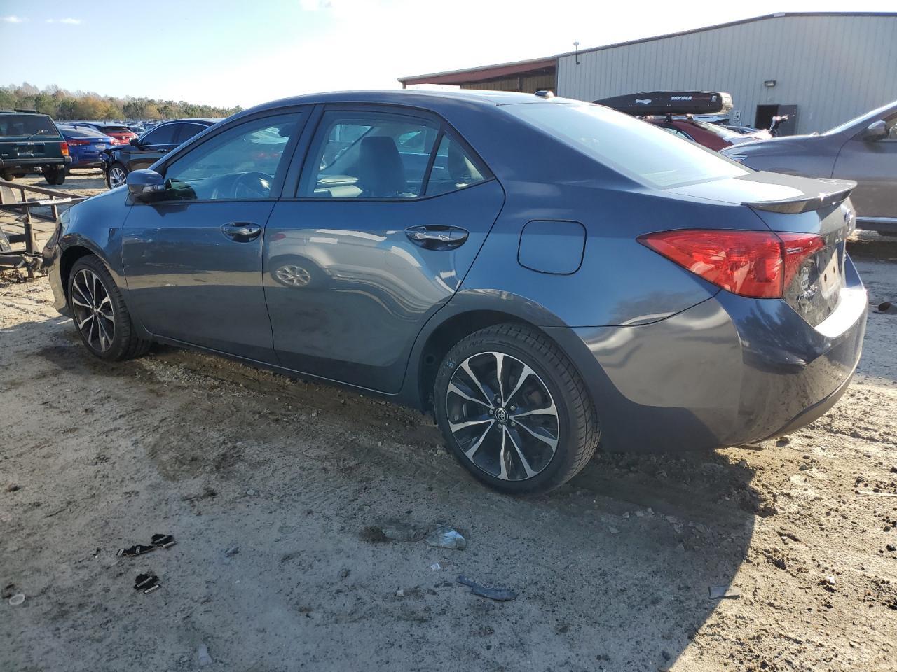 2018 TOYOTA COROLLA L - Фото 2