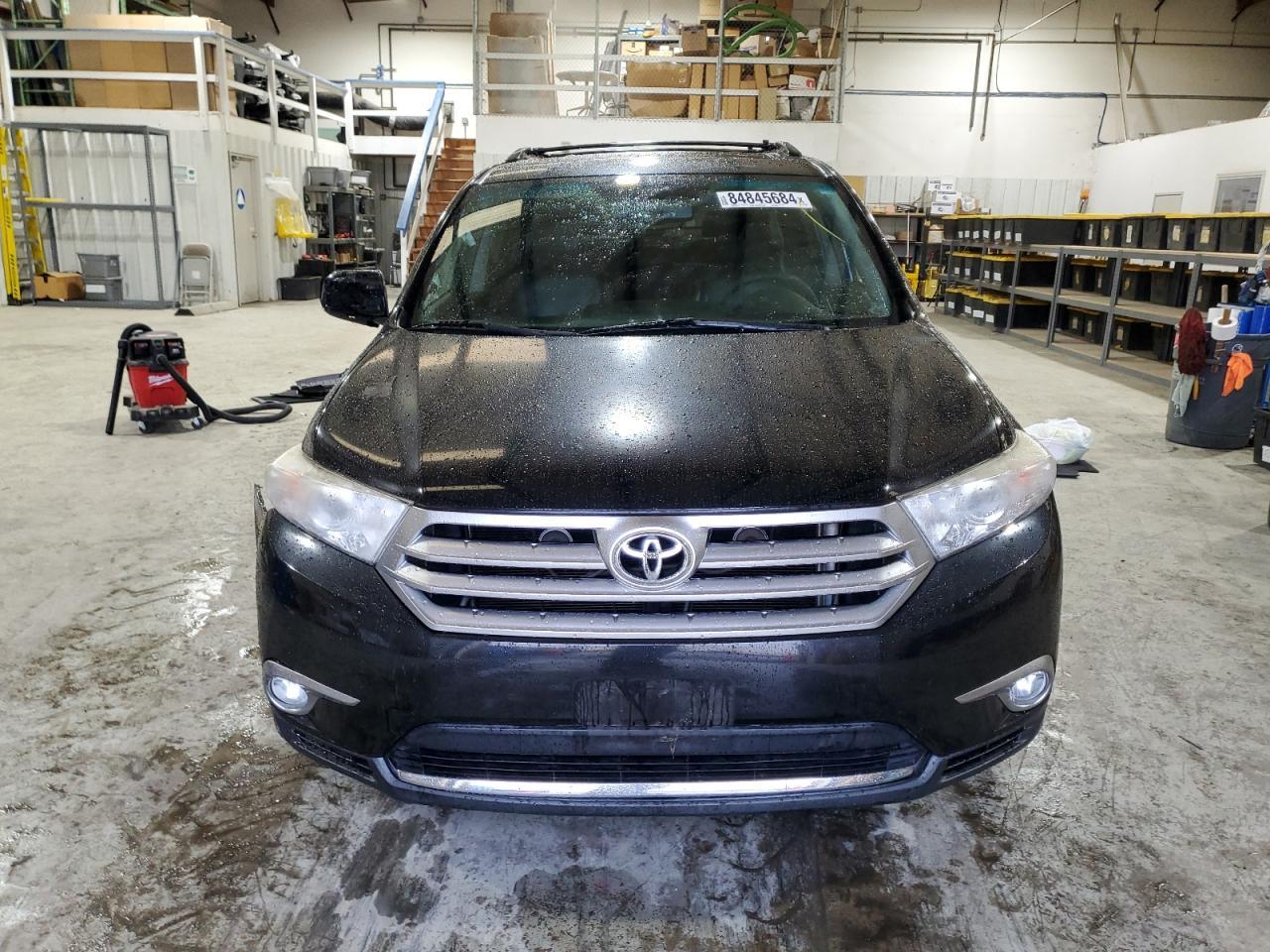 2011 TOYOTA HIGHLANDER - Image 5