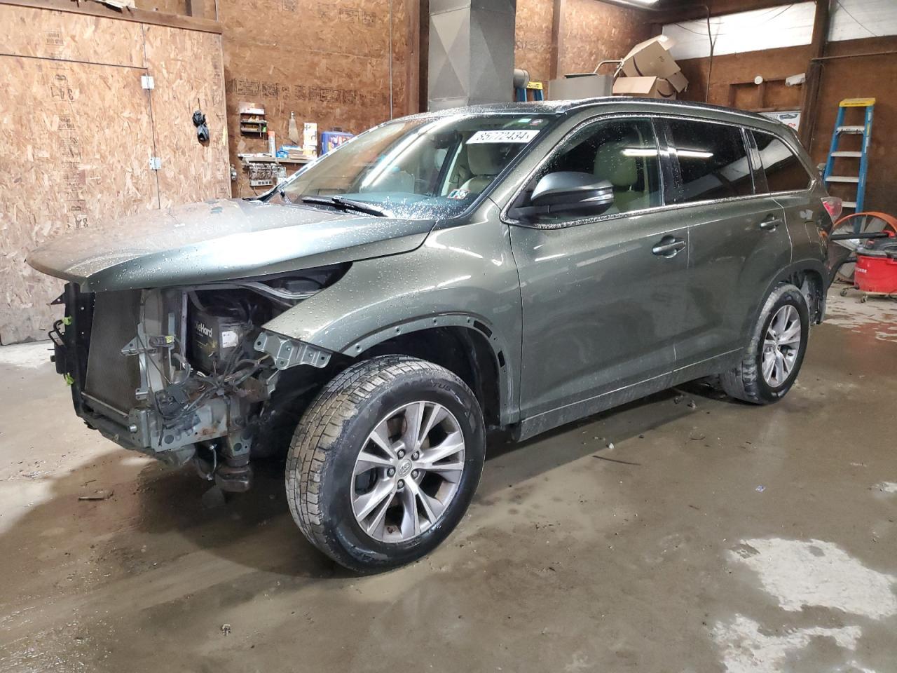 2014 TOYOTA HIGHLANDER