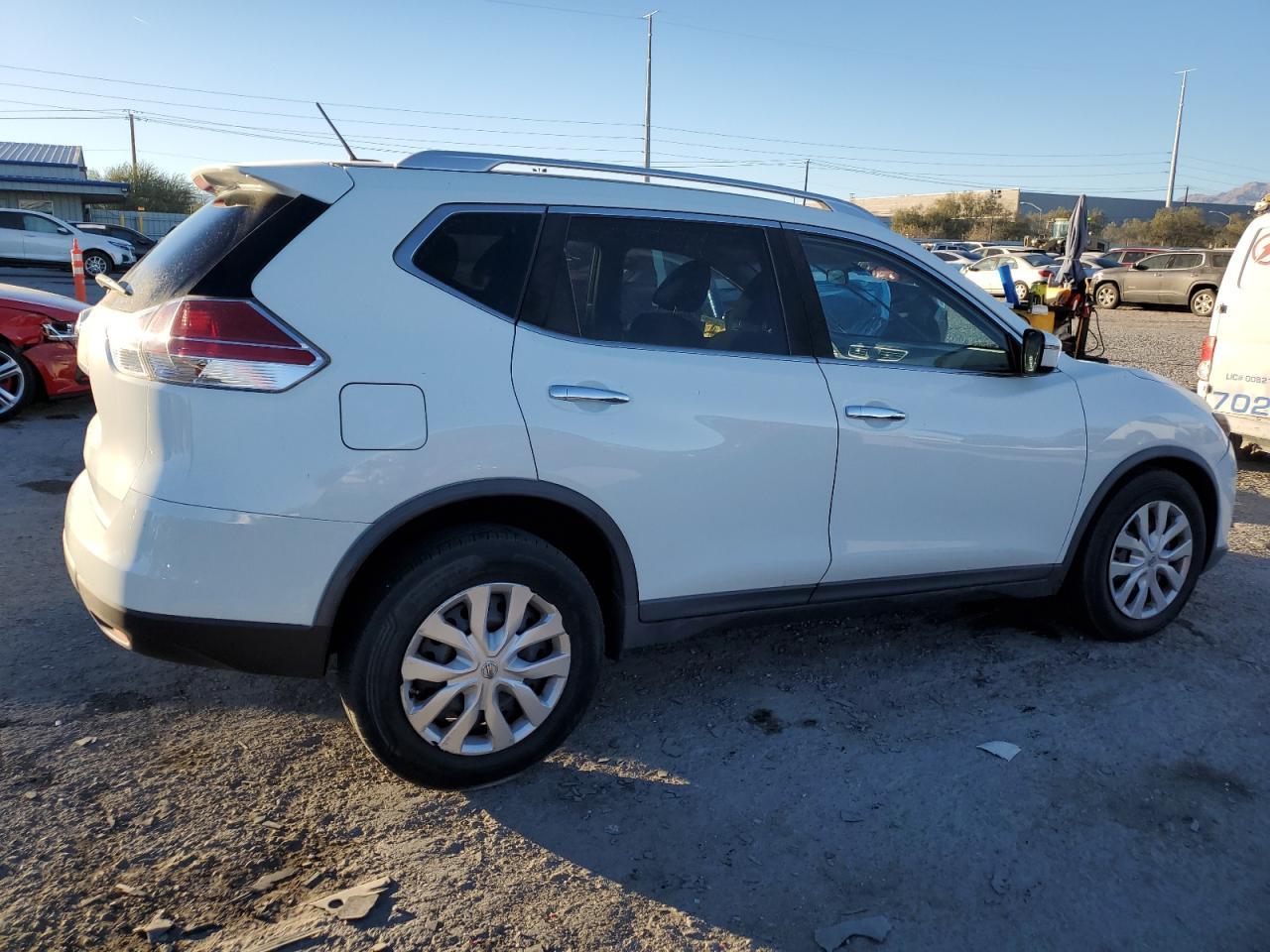 2016 NISSAN ROGUE S - Фото 3