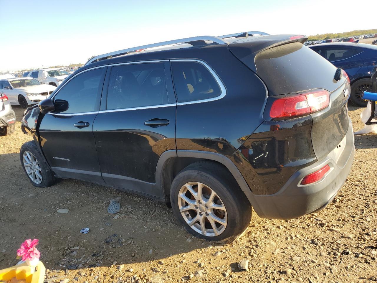 2017 JEEP CHEROKEE L - Image 2
