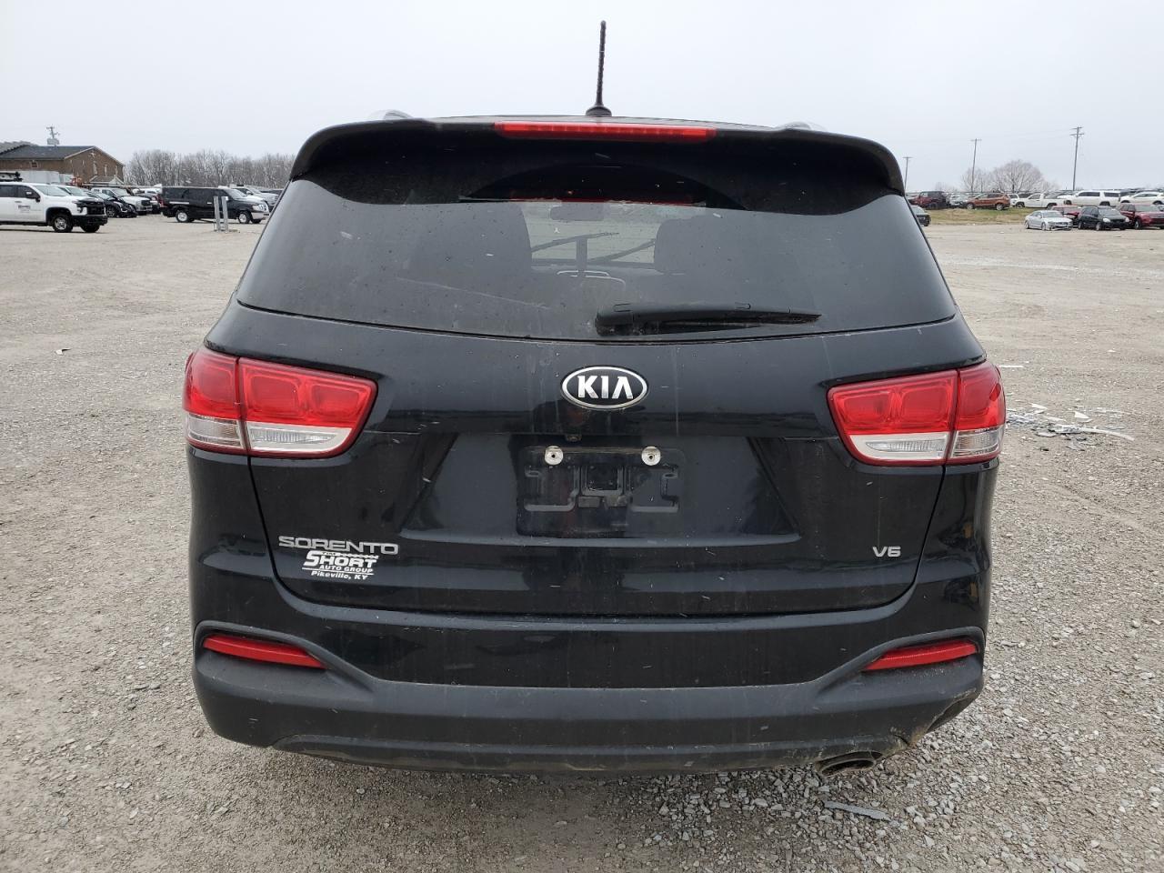 2017 KIA SORENTO LX - Фото 6