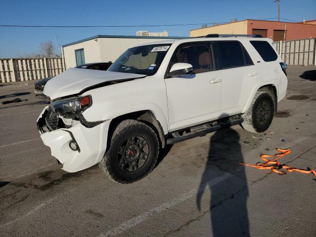 2020 TOYOTA 4RUNNER SR