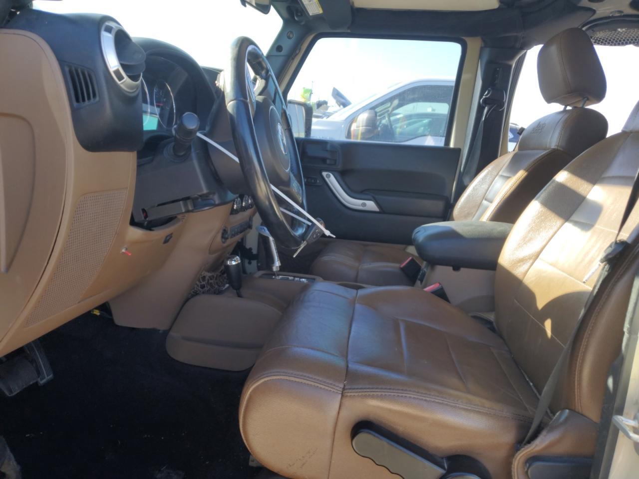 2012 JEEP WRANGLER U - Image 7