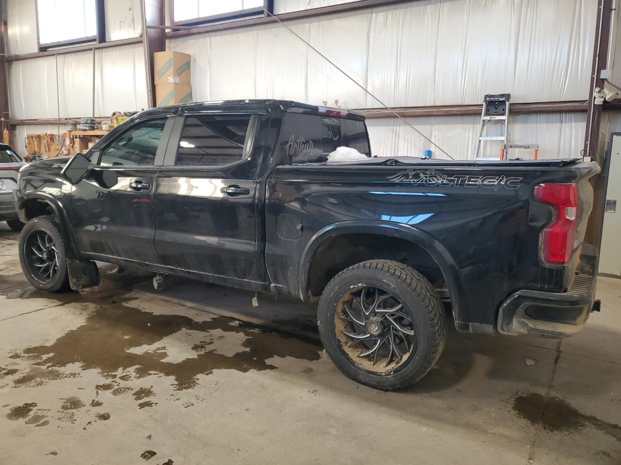 2023 CHEVROLET SILVERADO - Image 2