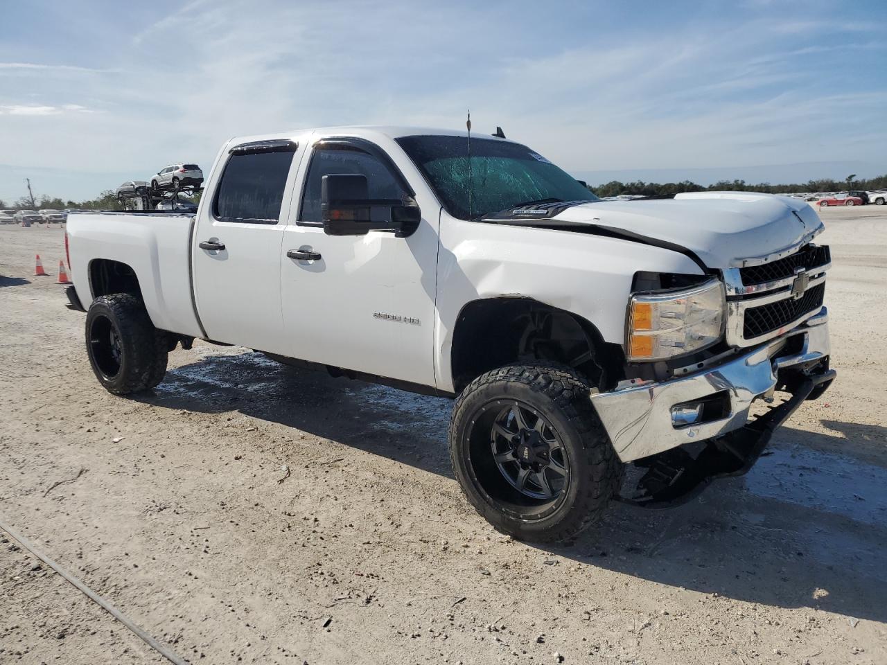 2013 CHEVROLET SILVERADO - Фото 4
