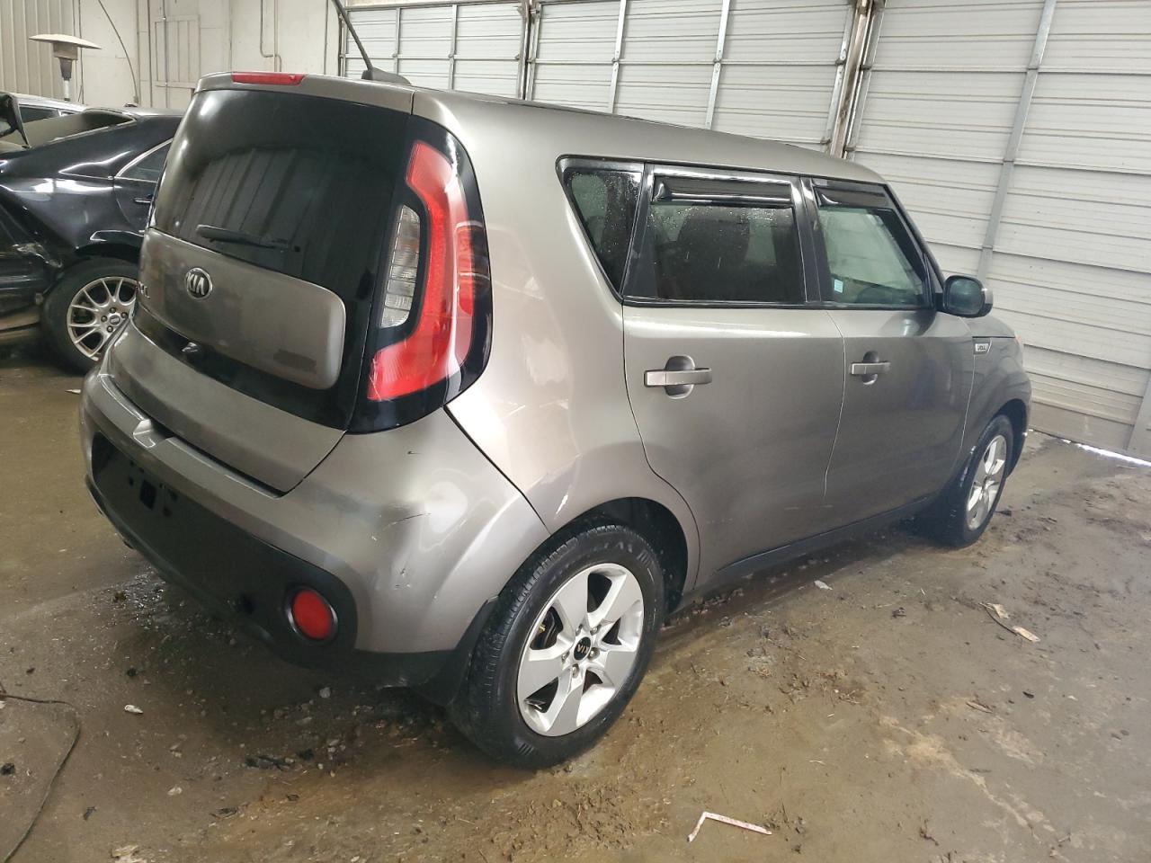 2019 KIA SOUL - Фото 3
