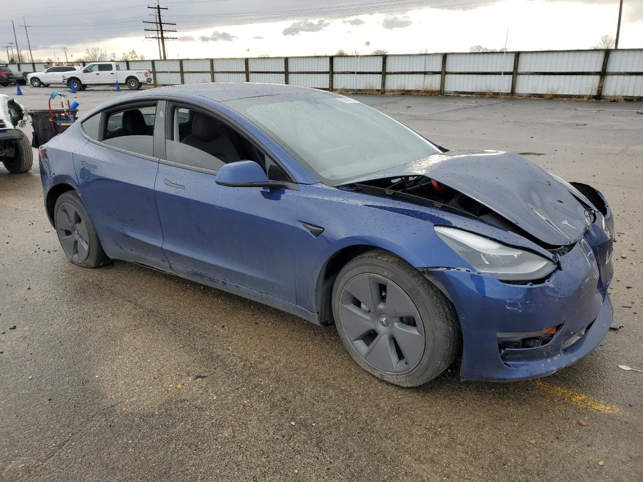 2021 TESLA MODEL 3 - Image 4