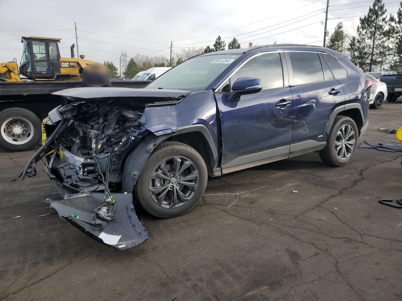 2024 TOYOTA RAV4 XLE P
