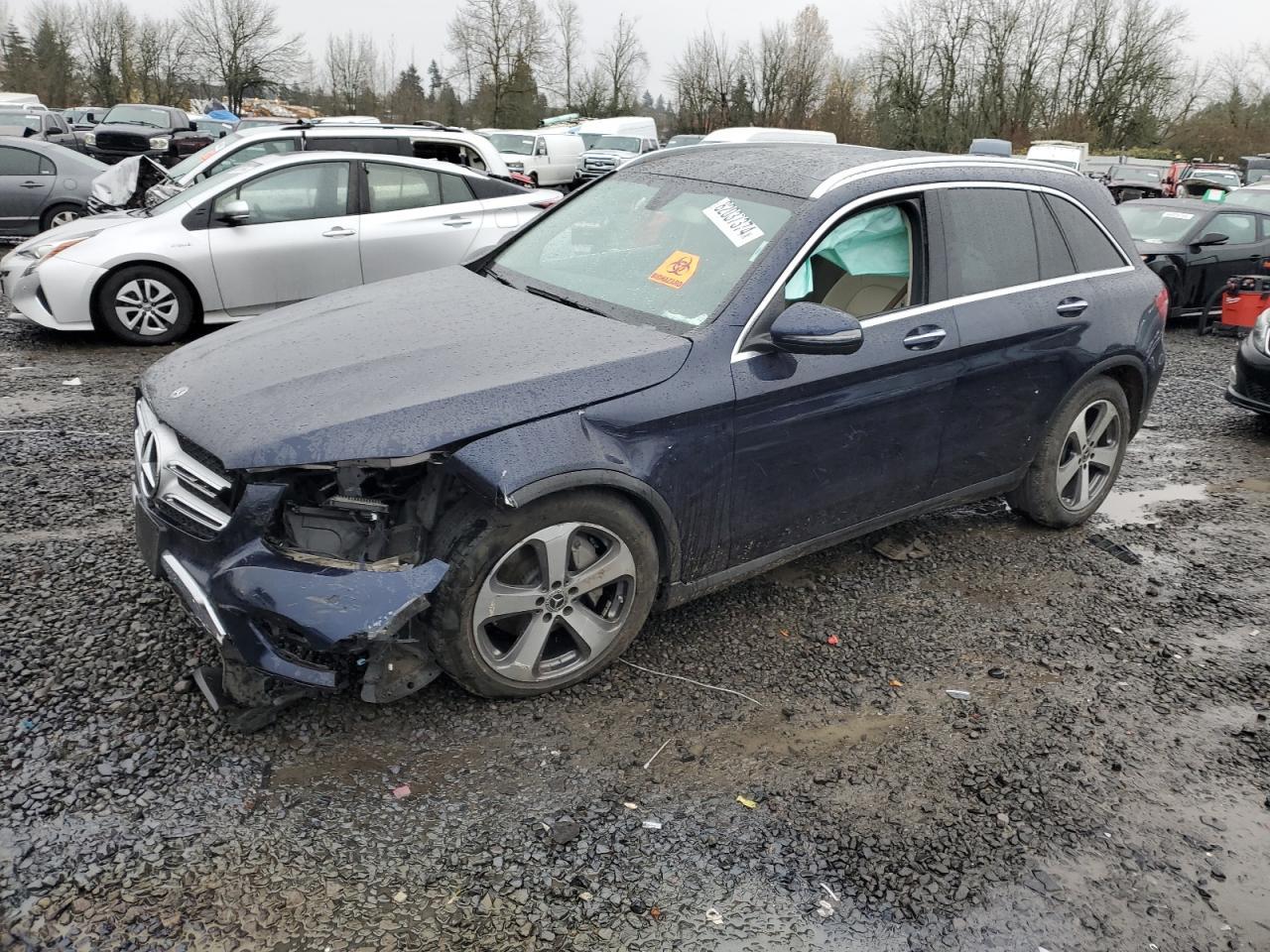2019 MERCEDES-BENZ GLC 300 4M