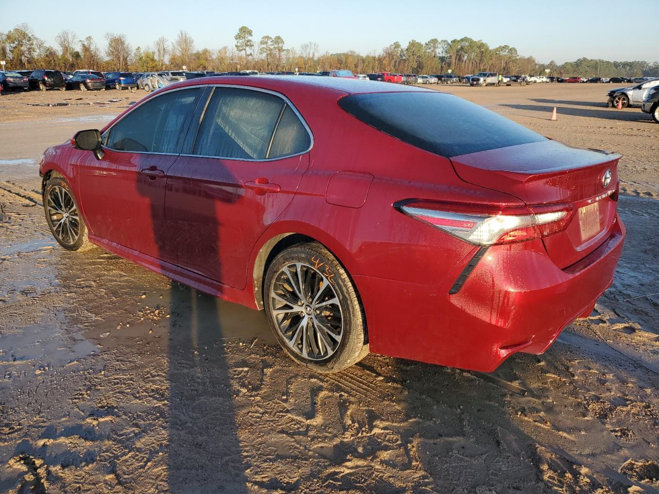 2018 TOYOTA CAMRY L - Фото 2
