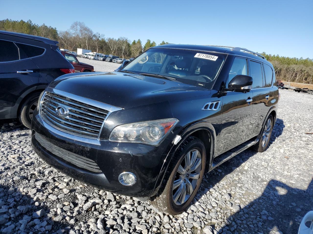 2012 INFINITI QX56 car image