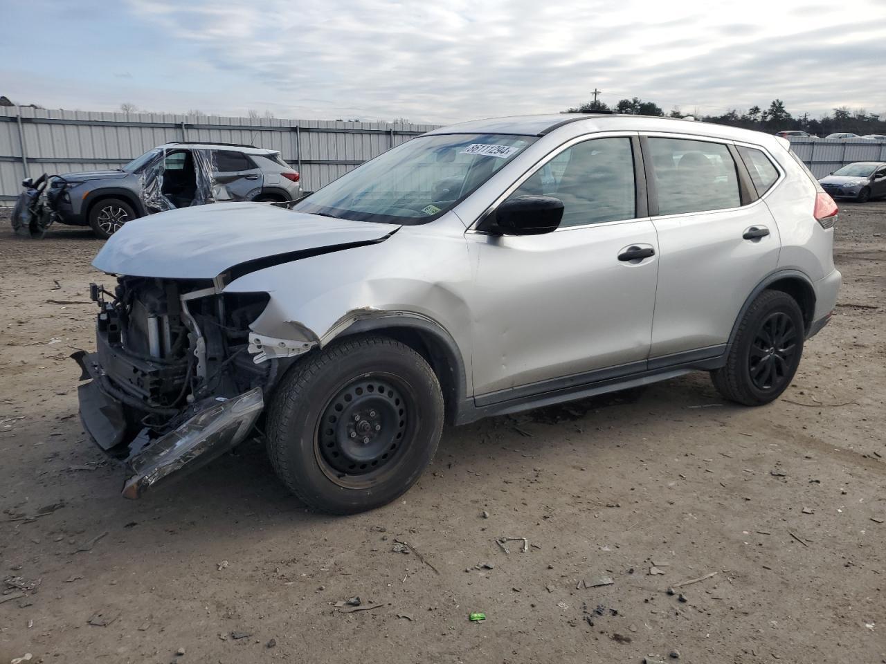 2018 NISSAN ROGUE S