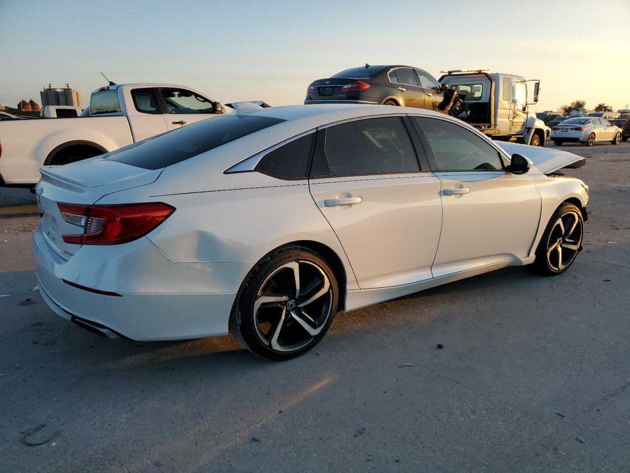 2020 HONDA ACCORD SPO - Фото 3