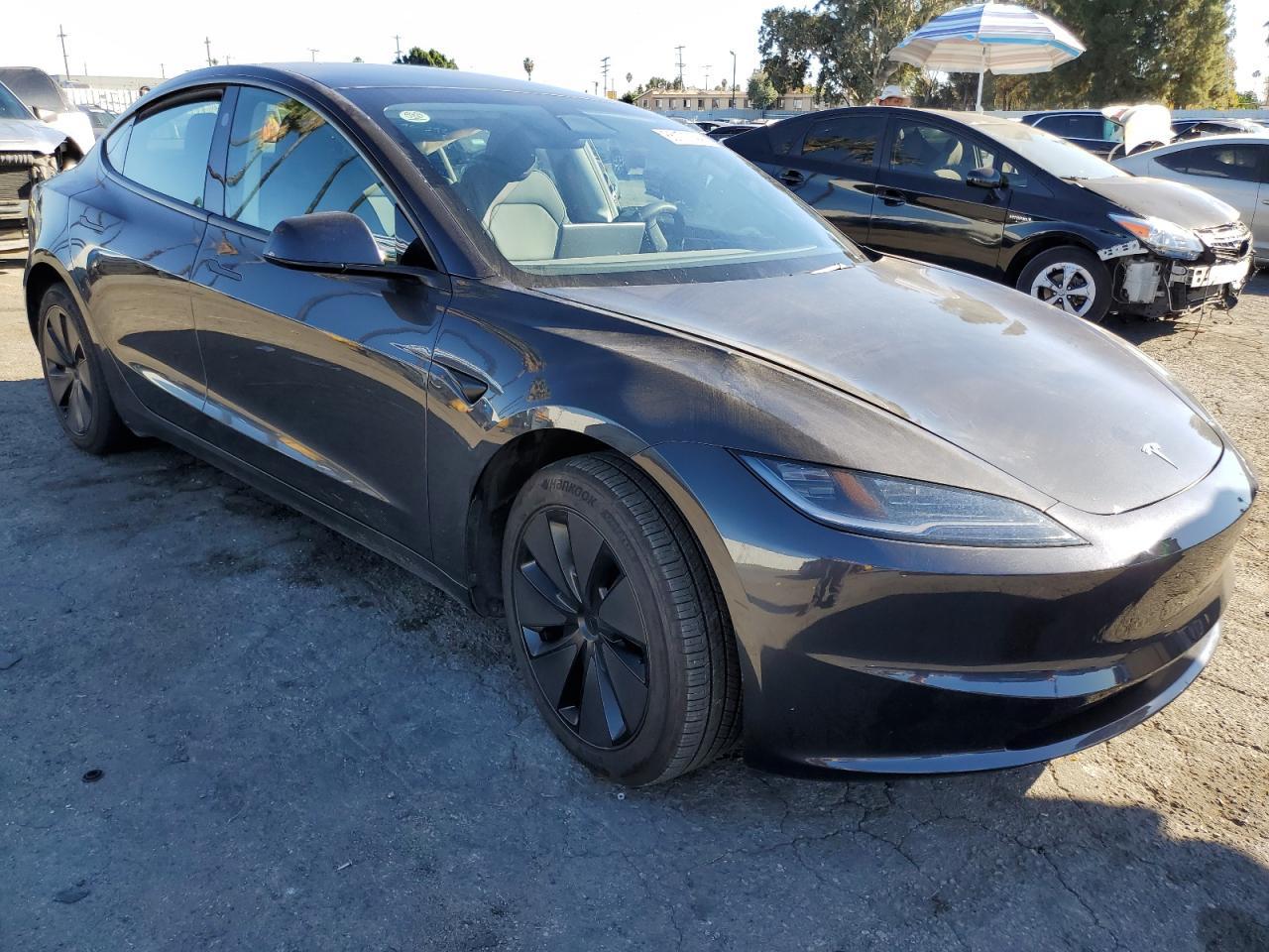 2024 TESLA MODEL 3 - Фото 4