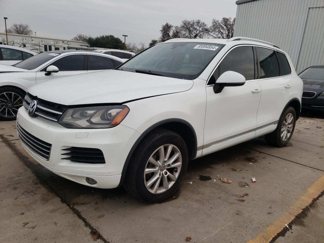 2014 VOLKSWAGEN TOUAREG V6