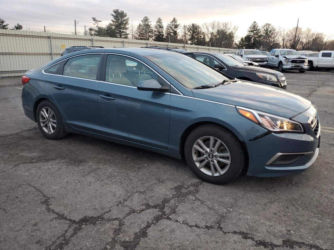 2017 HYUNDAI SONATA SE - Фото 4