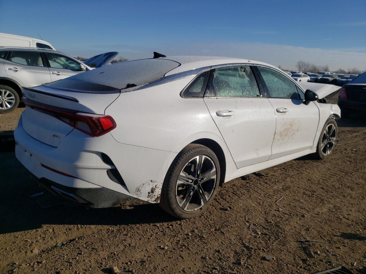 2023 KIA K5 GT LINE - Фото 3