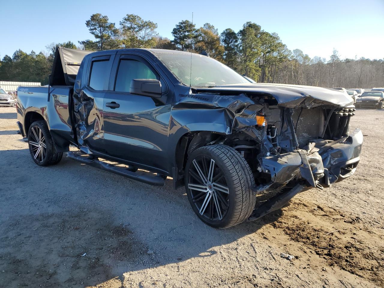 2020 CHEVROLET SILVERADO - Image 4