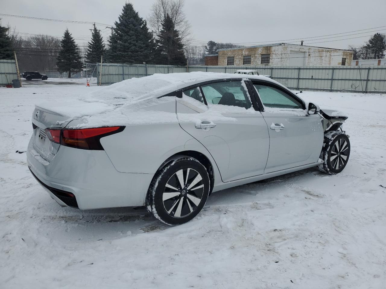 2020 NISSAN ALTIMA SV - Фото 3