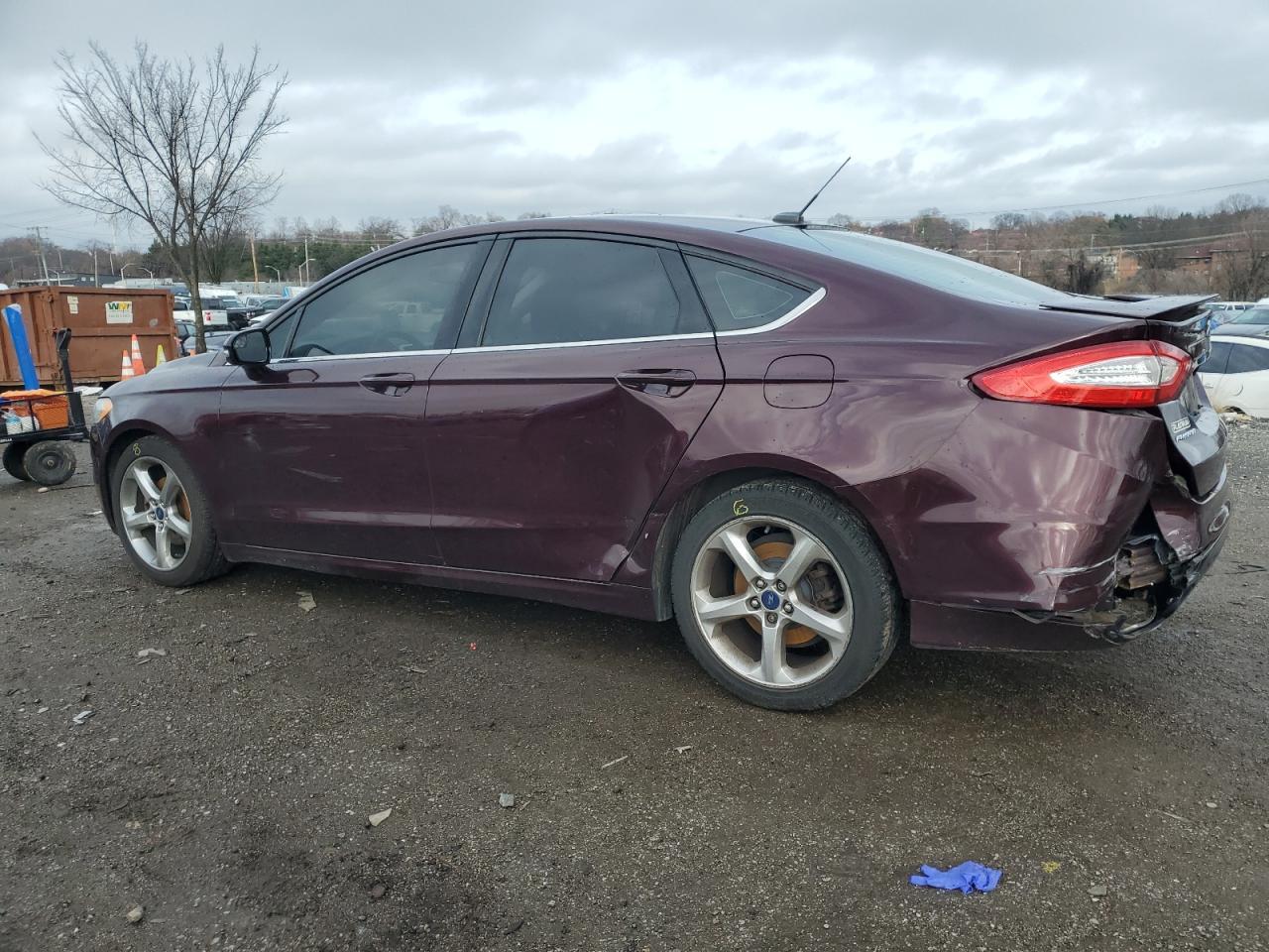 2013 FORD FUSION SE - Image 2